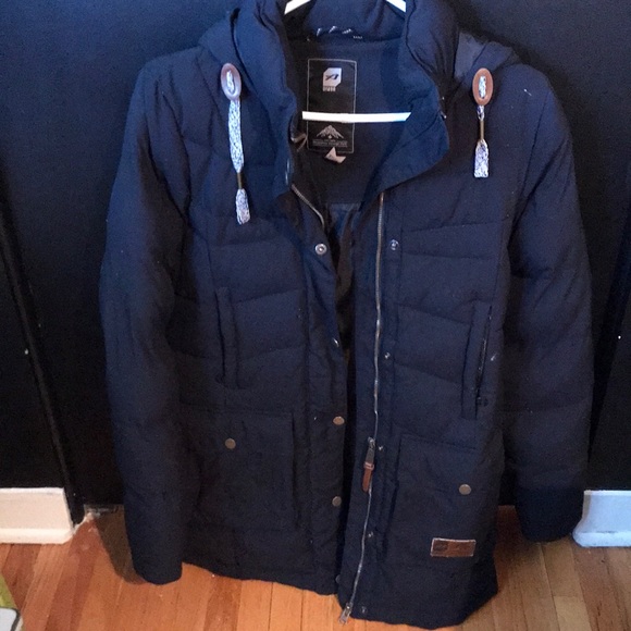 Orage. Woman’s winter jacket. Size x-small. - Picture 2 of 12